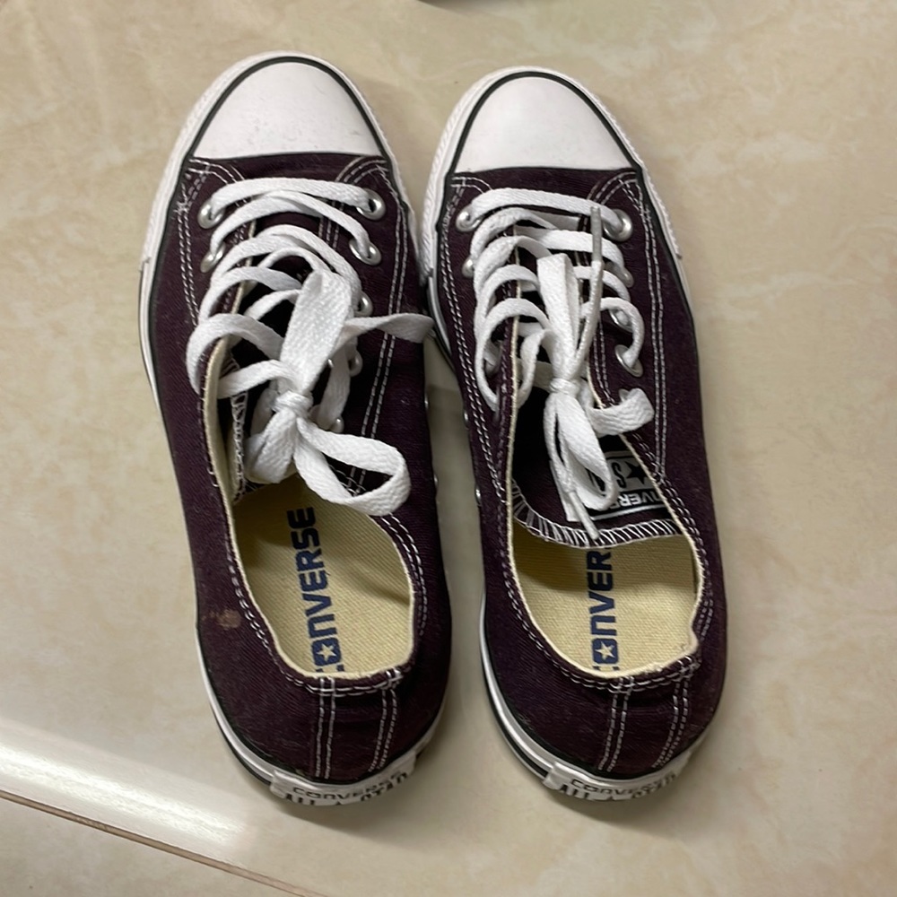 Converse brown size 6